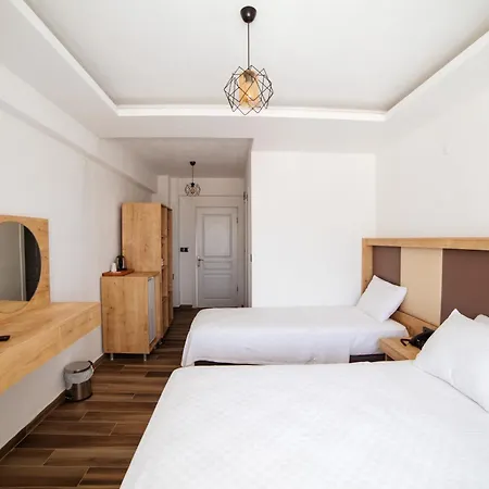 Estia Hotel